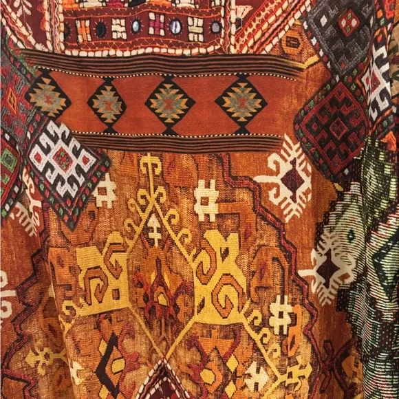 Local European Multicolor Patterned Blouse - Picture 6 of 7